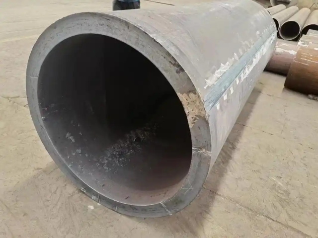巴林右30CrMo大口径无缝钢管